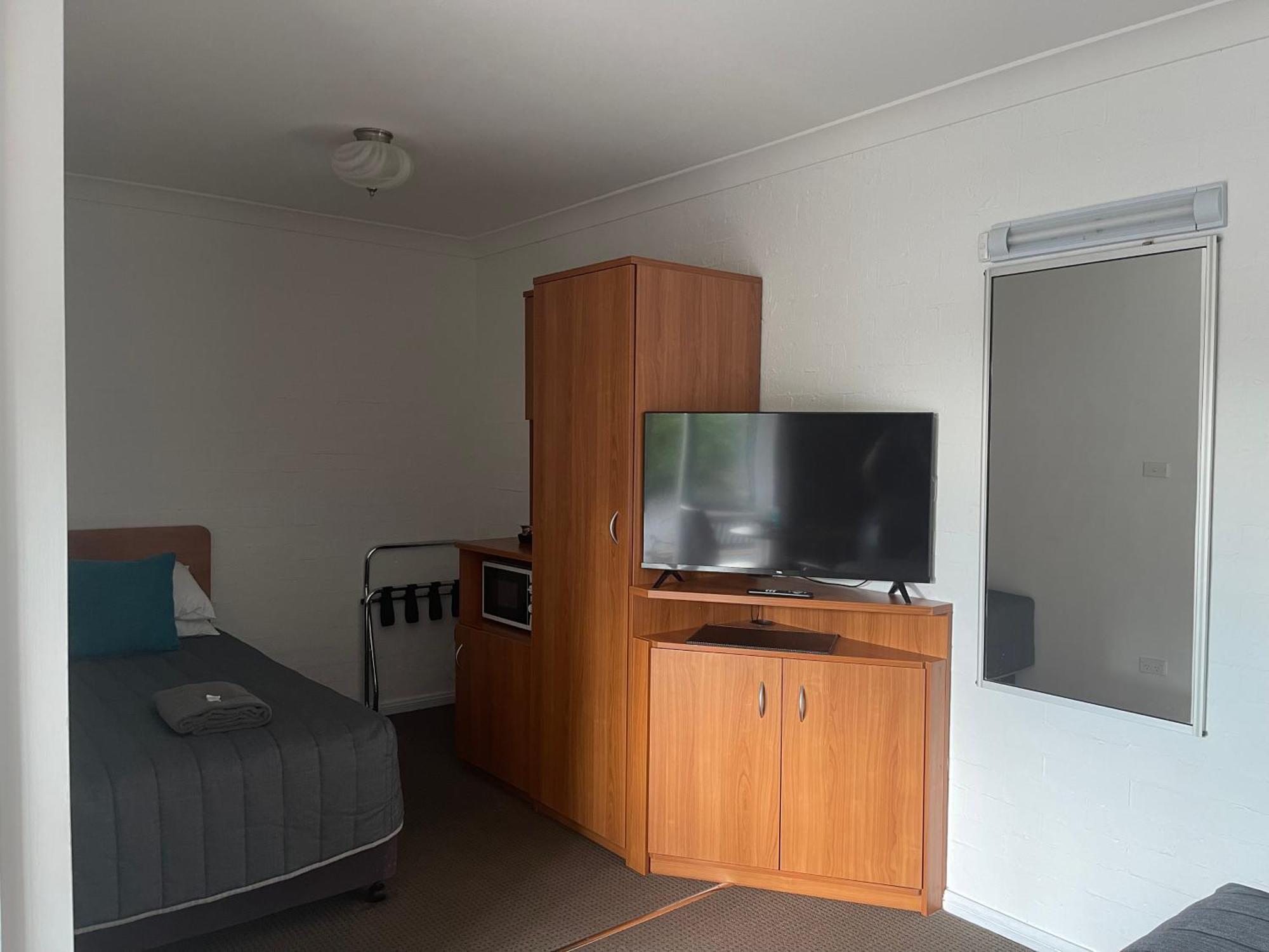 Westwood Motor Inn Armidale Exteriör bild