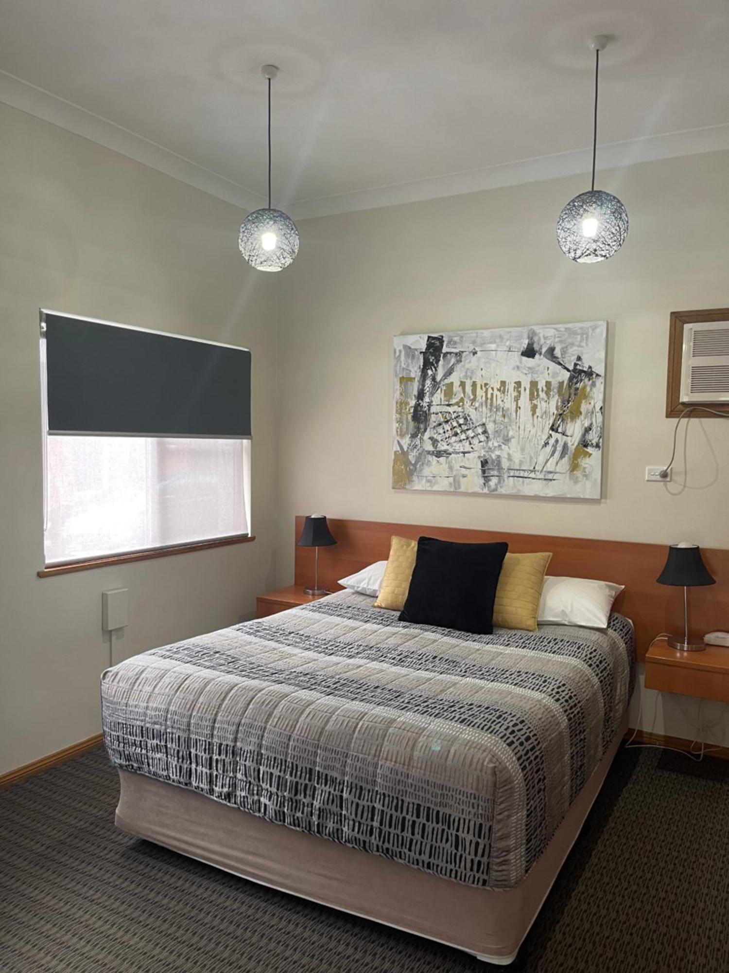 Westwood Motor Inn Armidale Exteriör bild