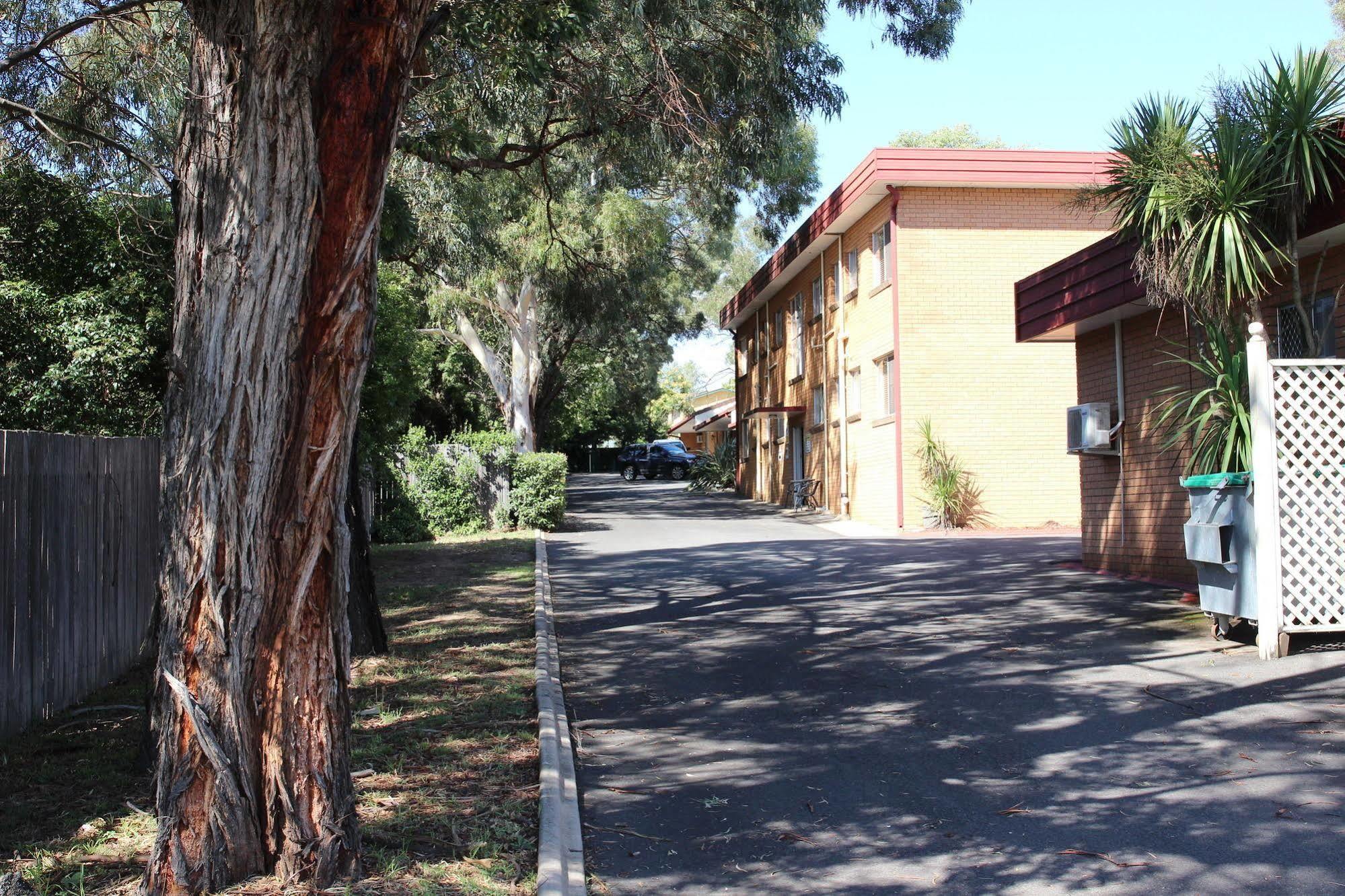 Westwood Motor Inn Armidale Exteriör bild