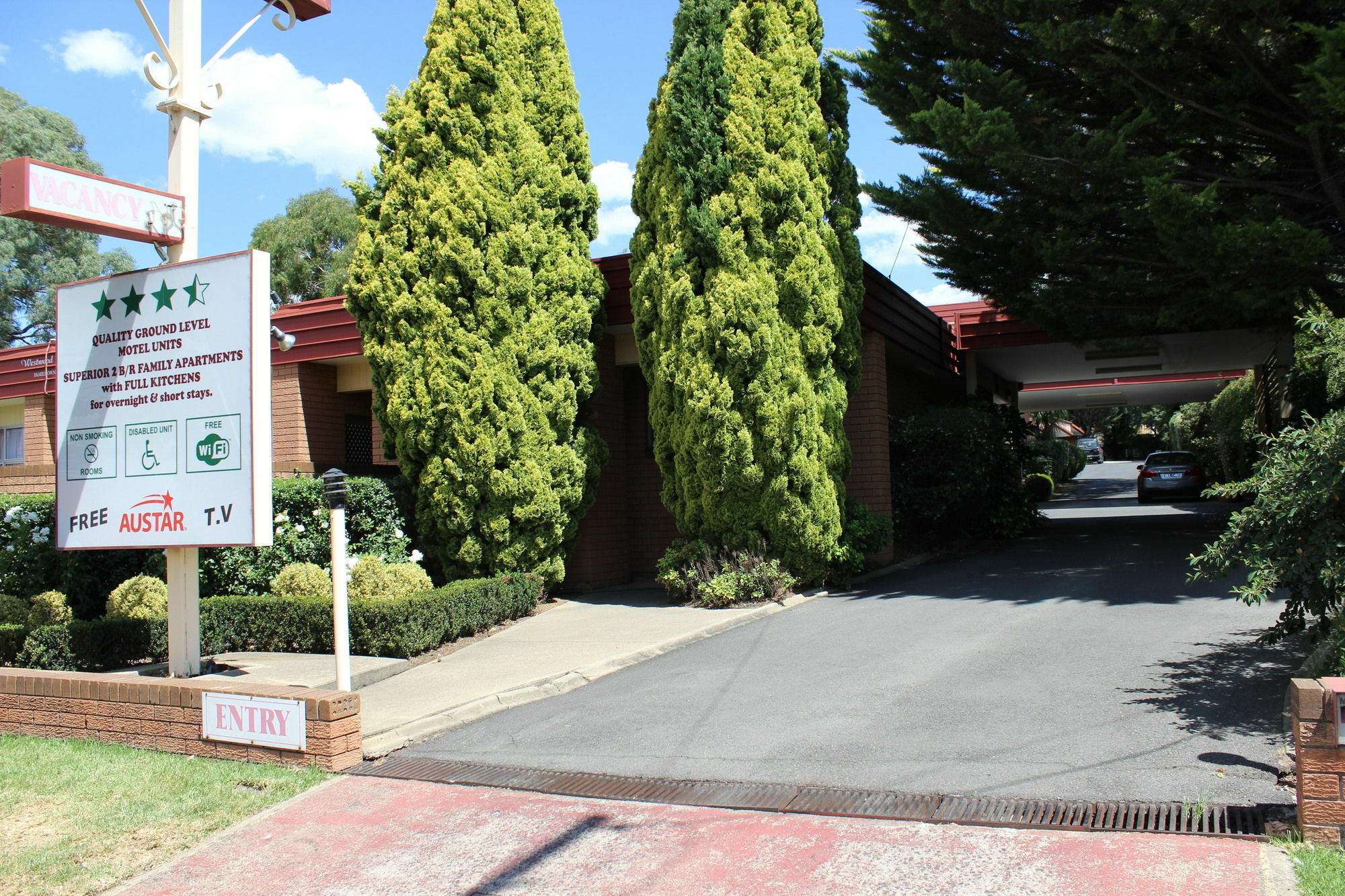 Westwood Motor Inn Armidale Exteriör bild