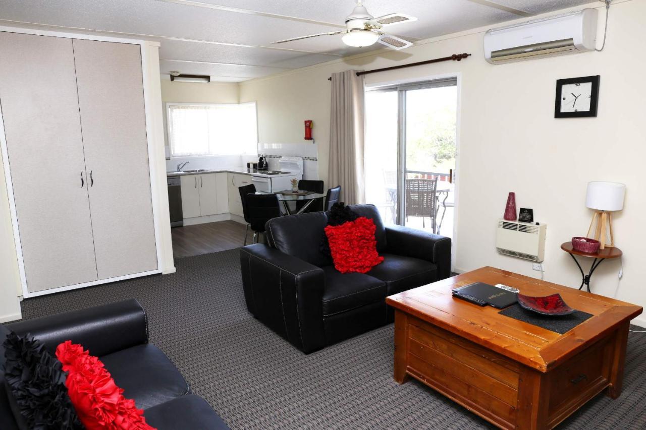 Westwood Motor Inn Armidale Exteriör bild